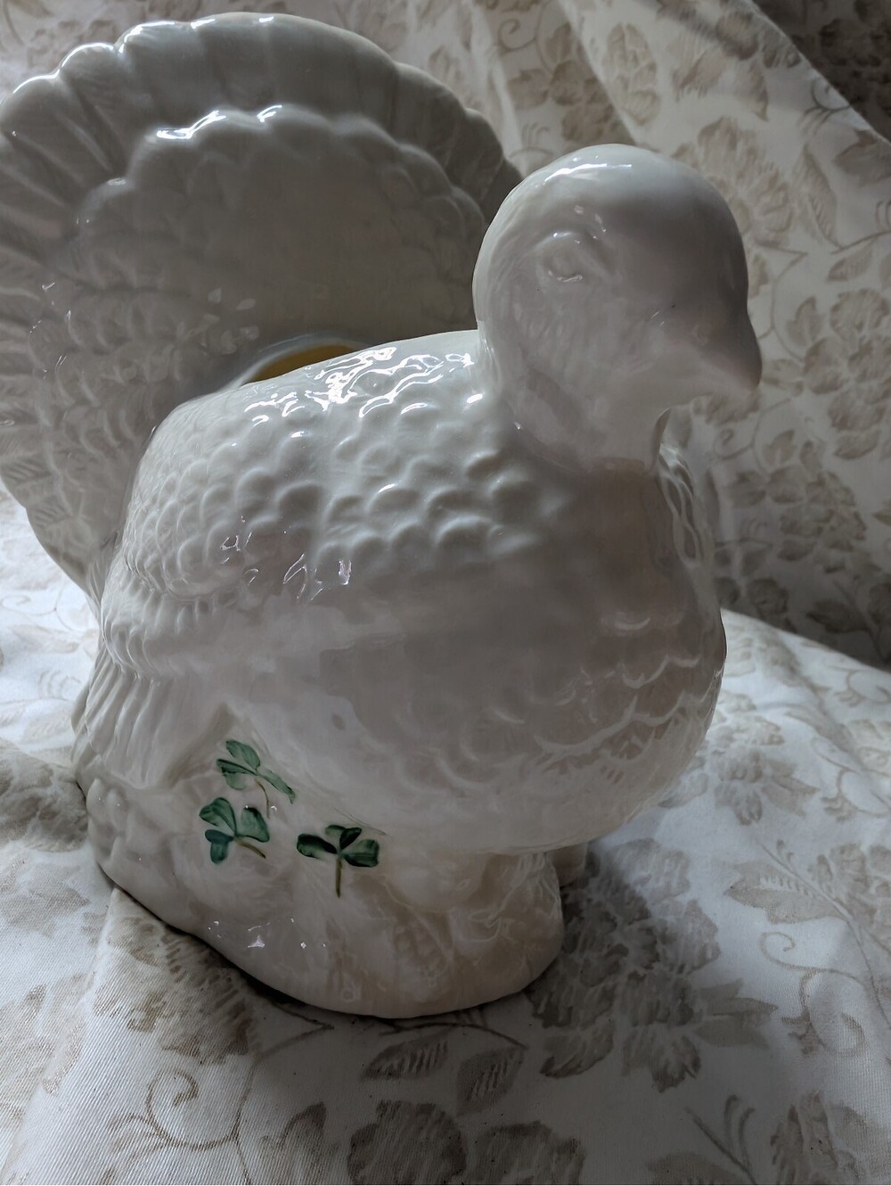 Belleek Ireland Thanksgiving Turkey Ceramic Figurine